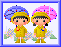 雨の日にレインコートを着て傘をさして歩いている男の子と女の子のアニメ（額入り）